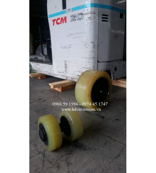 Bánh PU Đặc Xe Nâng Điện Đứng Lái TCM. Model FRB20-8, FRB20-8A, FRHB20-8, FRHB20-8A 
